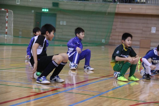 一味違った練習に挑戦 高田 田島選手がサッカー教室 函館新聞電子版