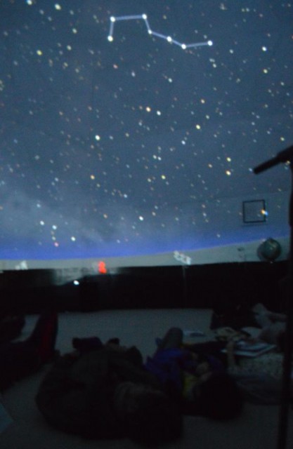 満天「春の星空」 プラネタリウム館、星に思いはせる / 函館新聞デジタル