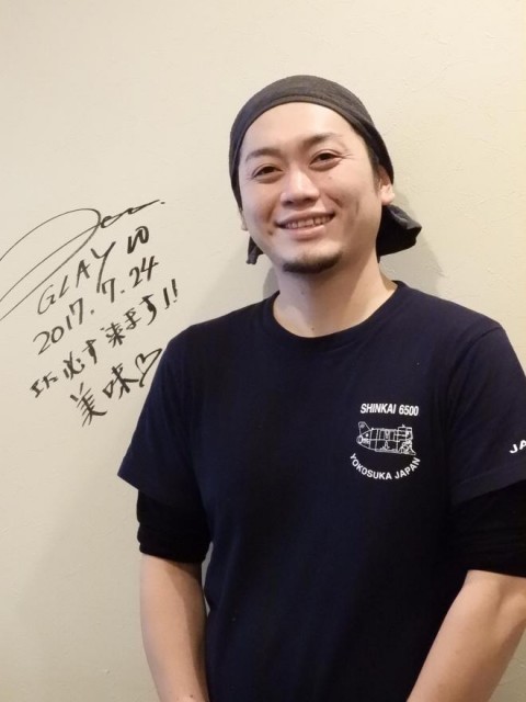 GLAYファン続々函館入り ゆかりの地巡りも / 函館新聞電子版