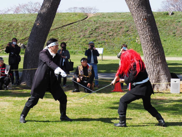 「抜刀隊」激戦再び 戊辰戦争終結150周年記念で活動再開 / 函館新聞デジタル