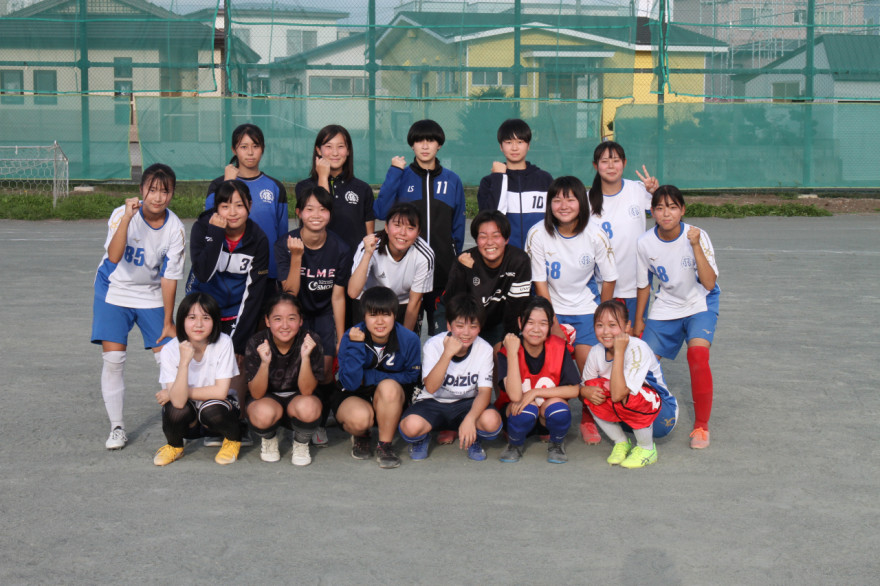 白百合 函商 知内 ３校合同で出場 高校女子サッカー 函館新聞デジタル